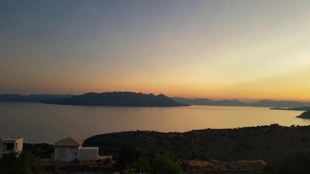 Villa Archangelos Aegina Sfentouri Exterior photo